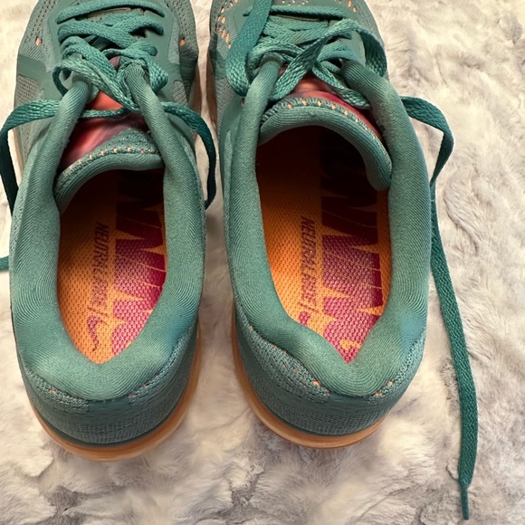 NIKE AIR MAX SHOES RUNNING SHOES - Picture 9 of 10